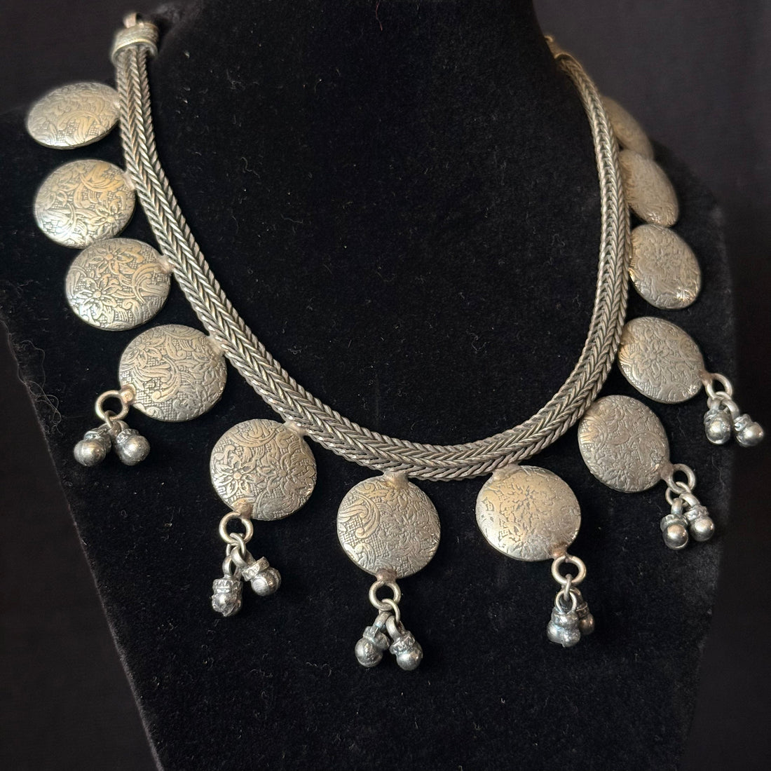 Embossed Disc Fringe Necklace