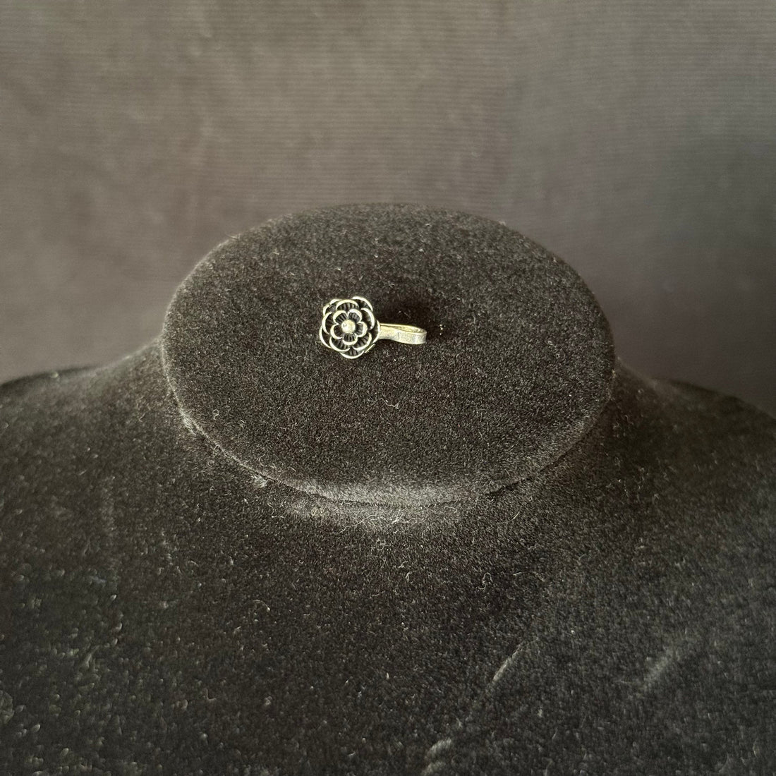 Anti Nose Rings – Clip-On Nose & Ear Cuffs