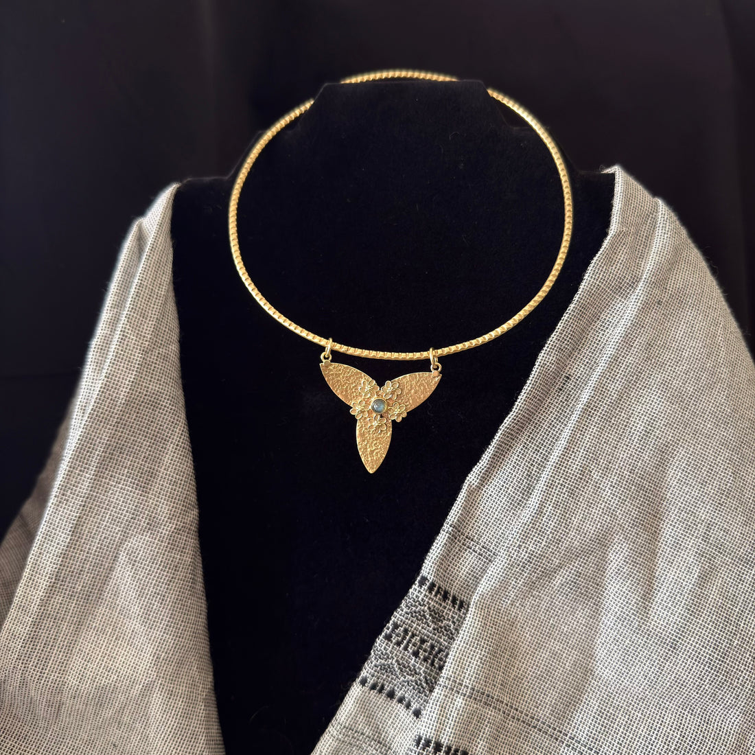Floral Stone Collar Necklace