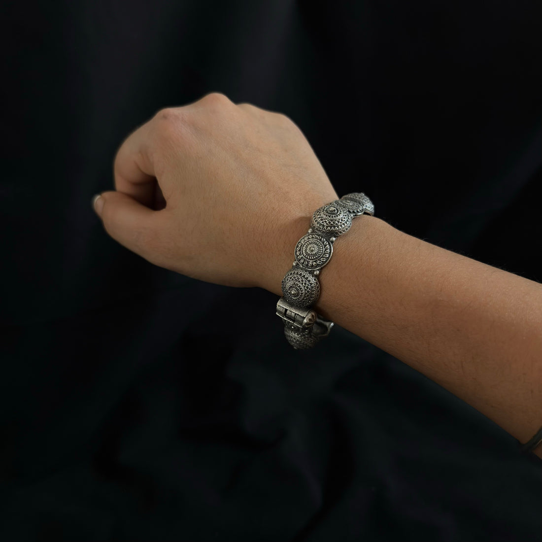 Medallion Link Bracelet