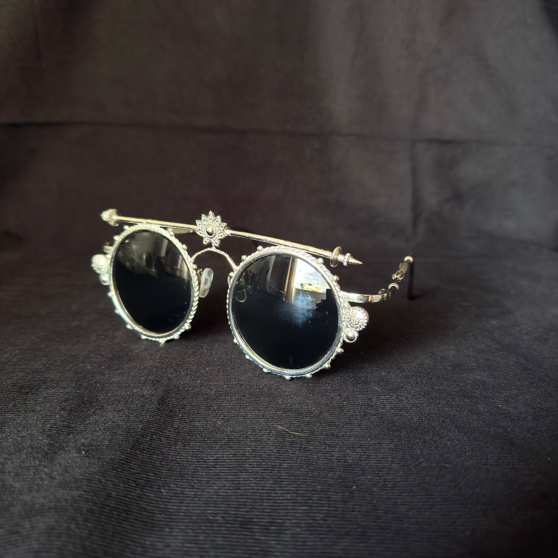 Lotus Bar Round Sunglasses — Silver-Tone