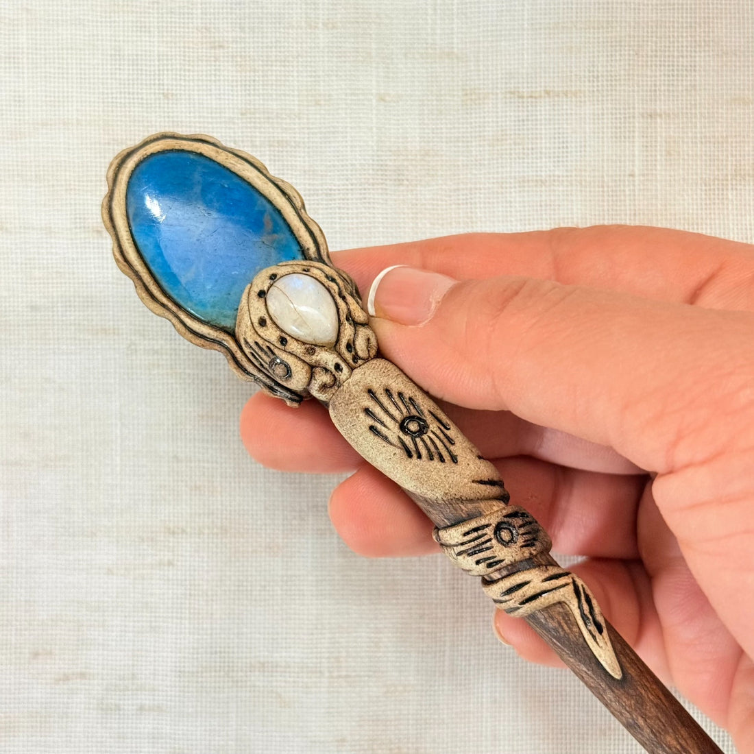 Blue Sodalite hair stick oval style with moonstone accent