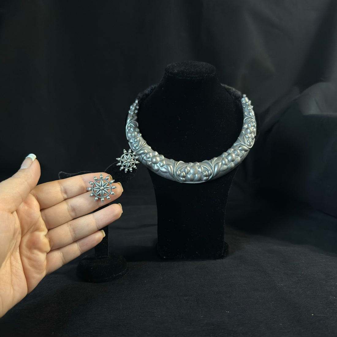 Oxidized brass sculpted floral choker set with matching earrings