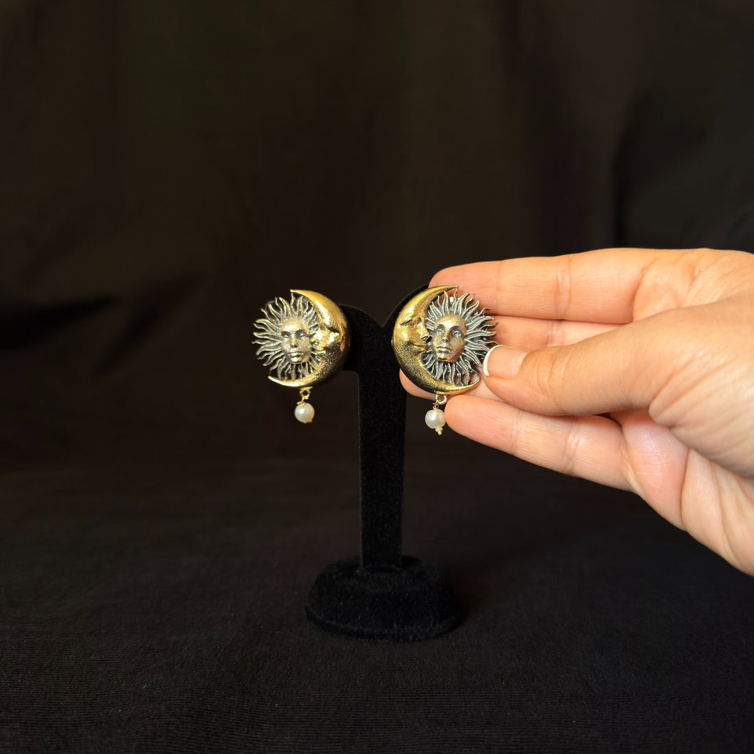 Two-tone sun and moon earrings with pearl drops