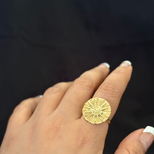 Sunburst disc statement ring