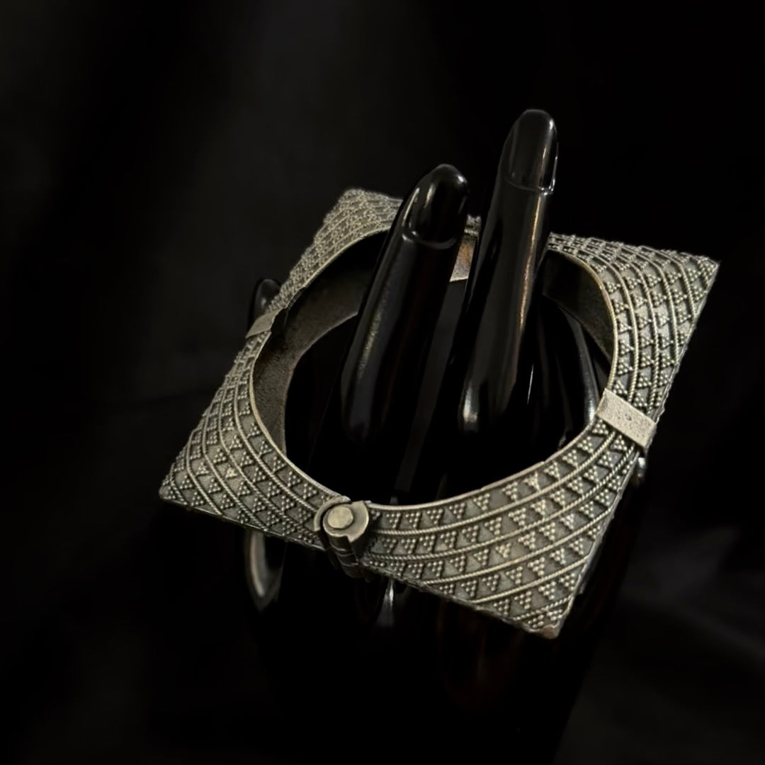 Shield Cuff