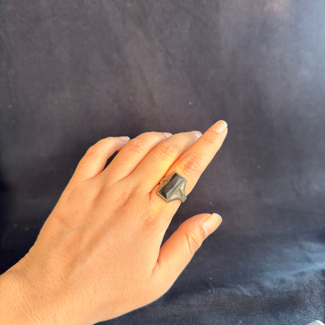 Vintage Black Faceted Geometric Ring