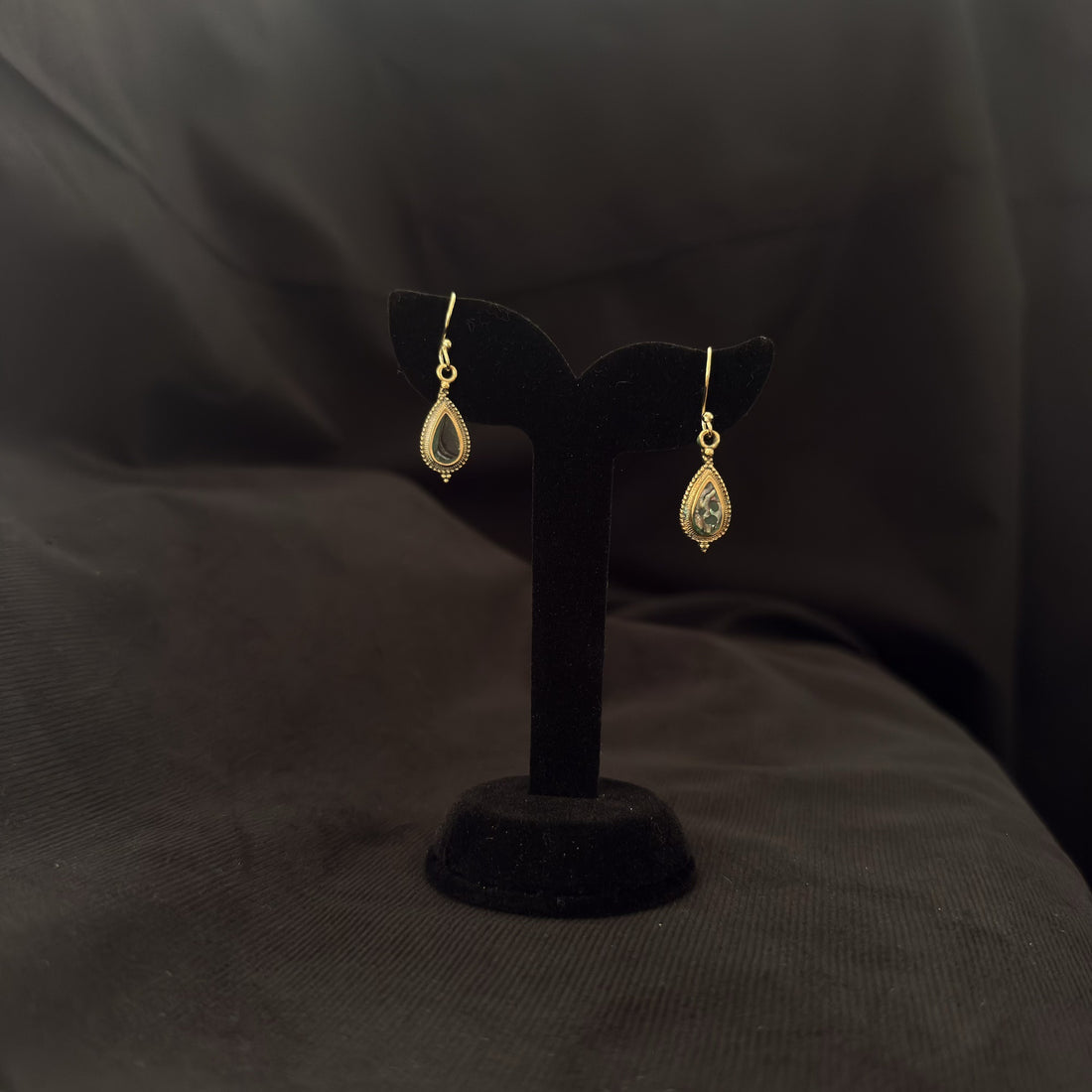 Small teardrop brass earrings with abalone shell
