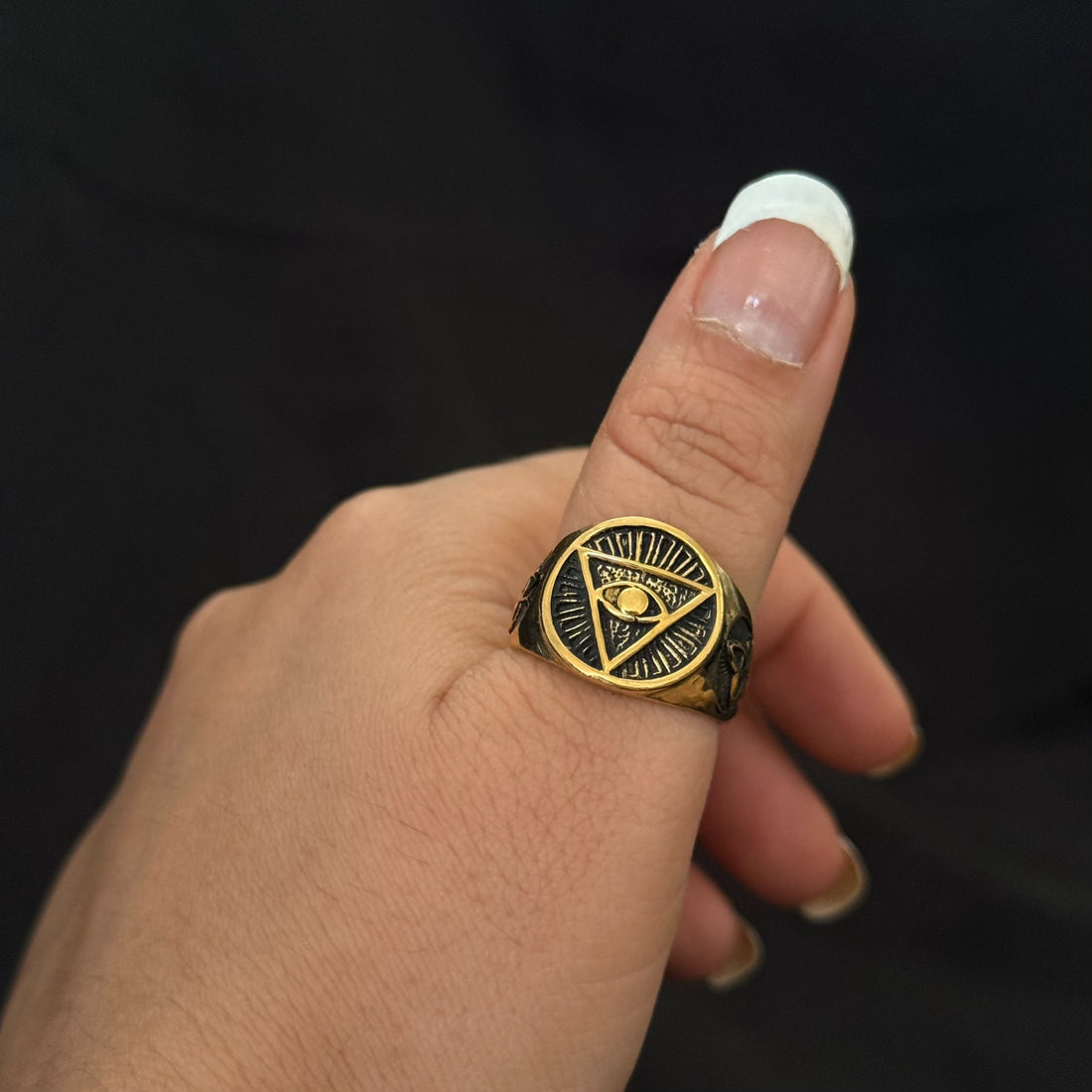 All-seeing eye signet ring in gold and black