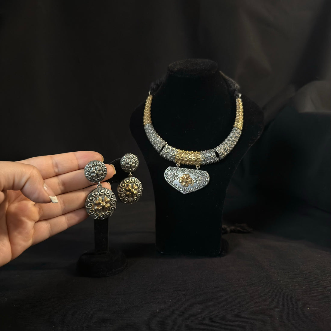 Oxidized brass two-tone floral choker set with matching earrings